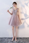 Natürliche Taille V-Ausschnitt Rosendekor Glamouröse A-Linie Sommer Brautjungfernkleid - Seite 1