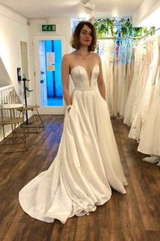 Brautkleid Satin Schlicht Drapierung Sweep Zug Natürliche Taille