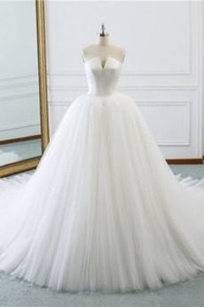 Elegant Tüll im Freien Natürliche Taille Drapierung Brautkleid