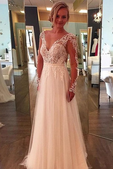 Brautkleid Tüll V-Ausschnitt Strand Spitzen-Overlay Reißverschluss