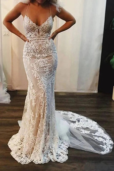 Brautkleid Strand Spitze Reißverschluss Sweep Zug Spaghettiträger