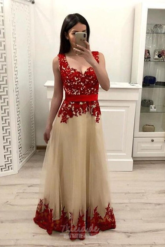 Ballkleid Jahr 2019 Natürliche Taille A-Linie Tüll Elegant Ärmellos - Seite 1