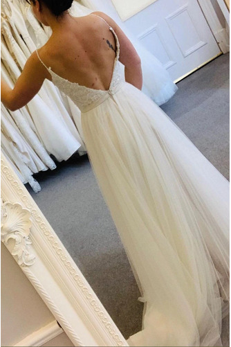 Brautkleid Rückenfrei Spitzen-Overlay Strand edel Tüll V-Ausschnitt - Seite 2