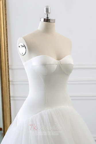 Gericht Schleppe A-Linie Mehrschichtige Tüll Strand Brautkleid - Seite 5