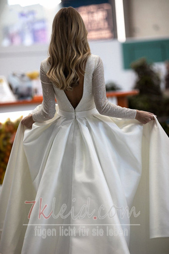 Brautkleid Satin Sweep Zug Halle Tiefer V-Ausschnitt Reißverschluss - Seite 2