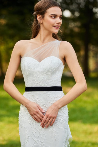 Bodenlang Schmetterlingsknoten Etui Ein Schulter Strand Brautkleid - Seite 4