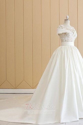 Bateau Applike Spitzen-Overlay Natürliche Taille A-Linie Brautkleid - Seite 3