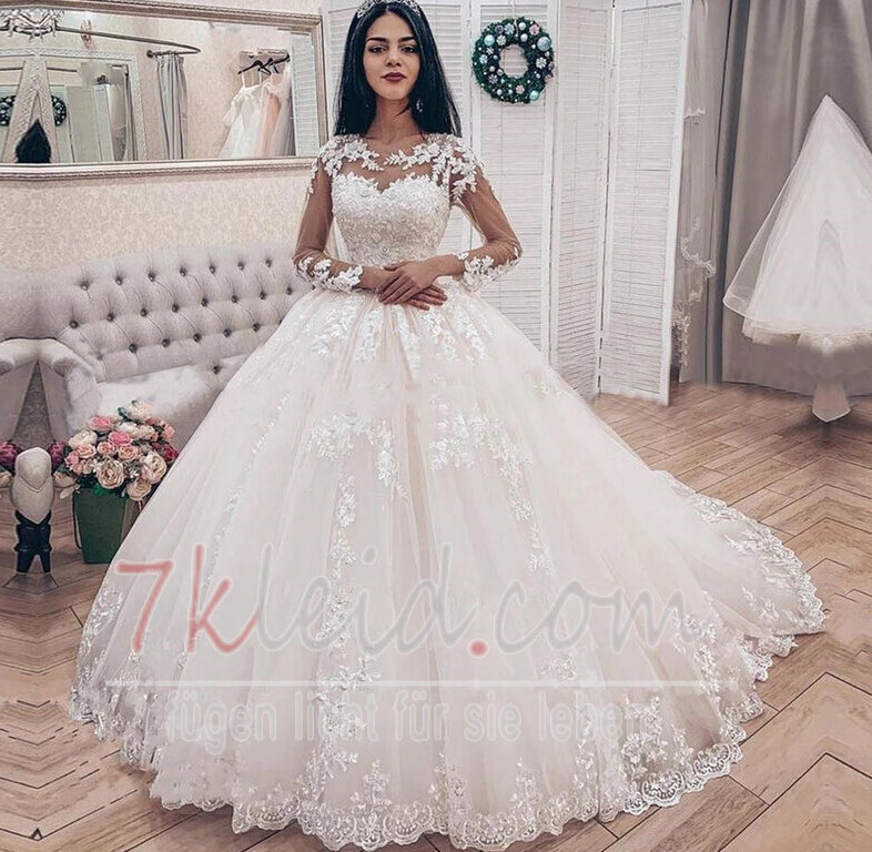 Image: https://www.7kleid.com/p/a-wsebsfz31-e2/outdoor-rucken-schnurung-a-linie-stealth-armel-applike-brautkleid.jpg Prinzessin brautkleider